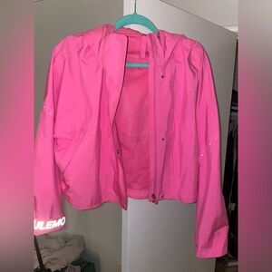 Lululemon rain coat cropped
